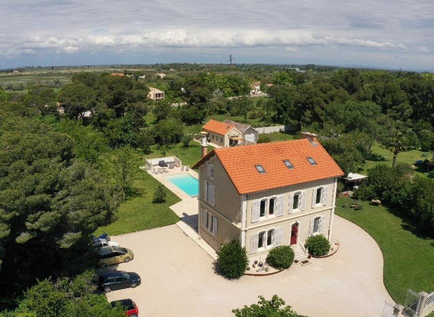 مبيت وإفطار سالين دي جيرو Maebrilu Camargue Provence المظهر الخارجي الصورة