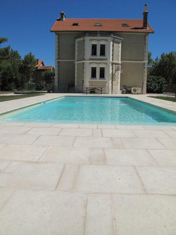 مبيت وإفطار سالين دي جيرو Maebrilu Camargue Provence المظهر الخارجي الصورة